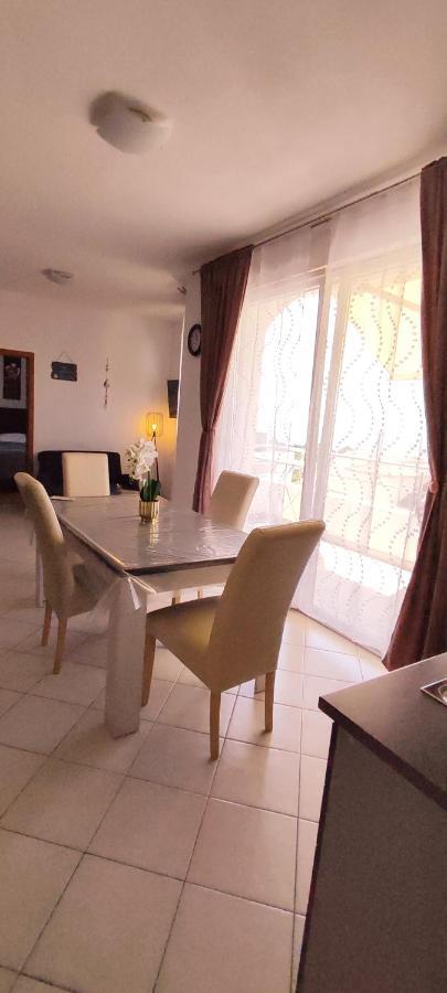 Apartments Burazer Šibenik Eksteriør bilde