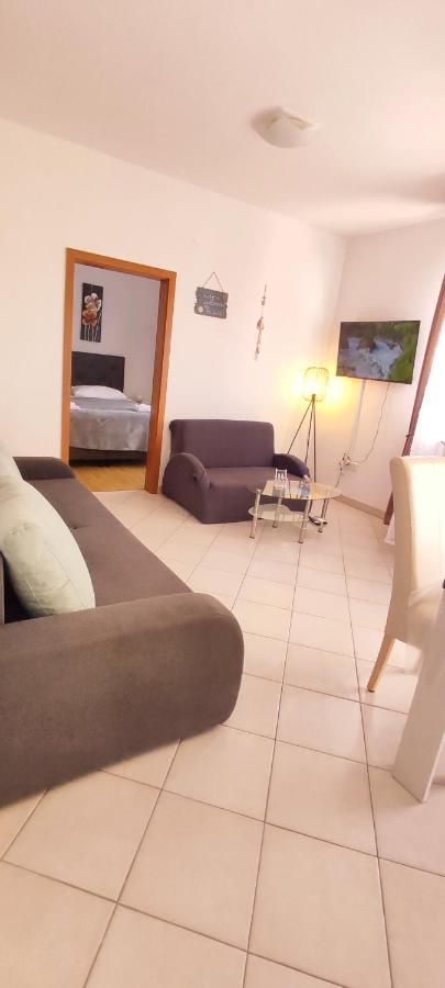 Apartments Burazer Šibenik Eksteriør bilde
