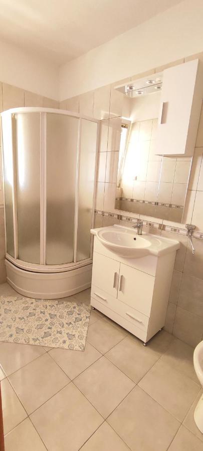 Apartments Burazer Šibenik Eksteriør bilde