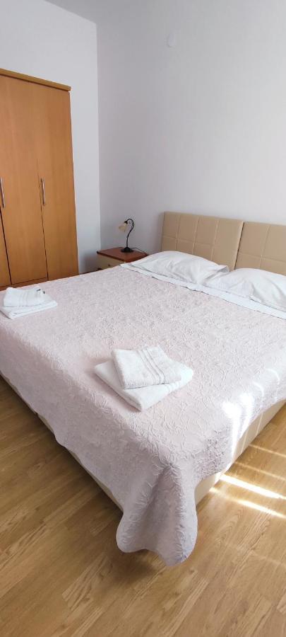 Apartments Burazer Šibenik Eksteriør bilde