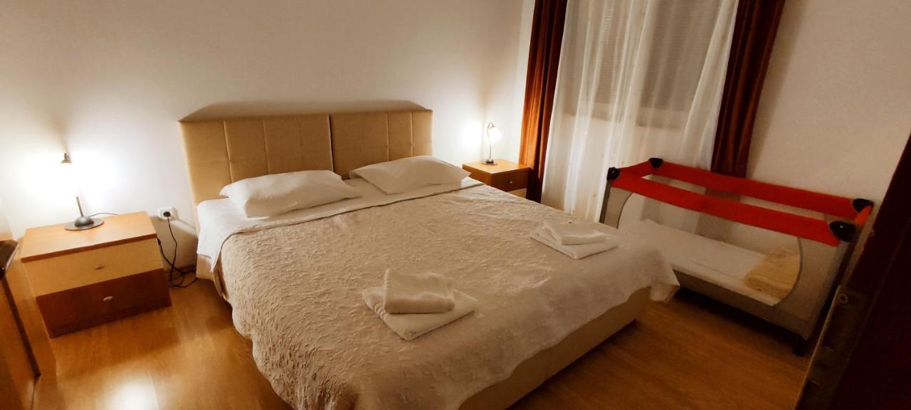 Apartments Burazer Šibenik Eksteriør bilde