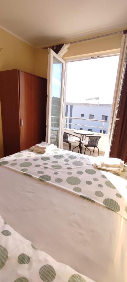 Apartments Burazer Šibenik Eksteriør bilde